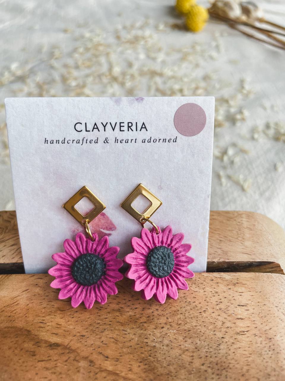 Colorful daisy